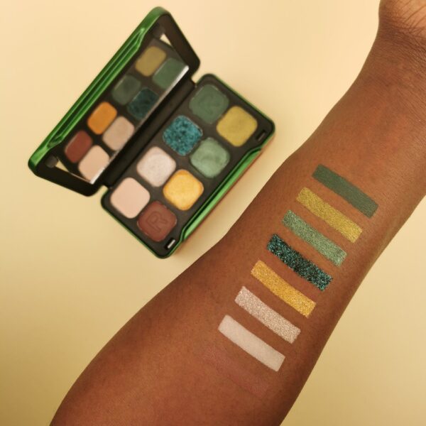 Makeup Revolution Forever Flawless Dynamic Eyeshadow Palette - Everlasting