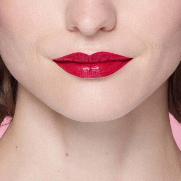 L'Oreal Paris Brilliant Signature High Shine Colour Red Lip Ink 308 Be Demanding Red